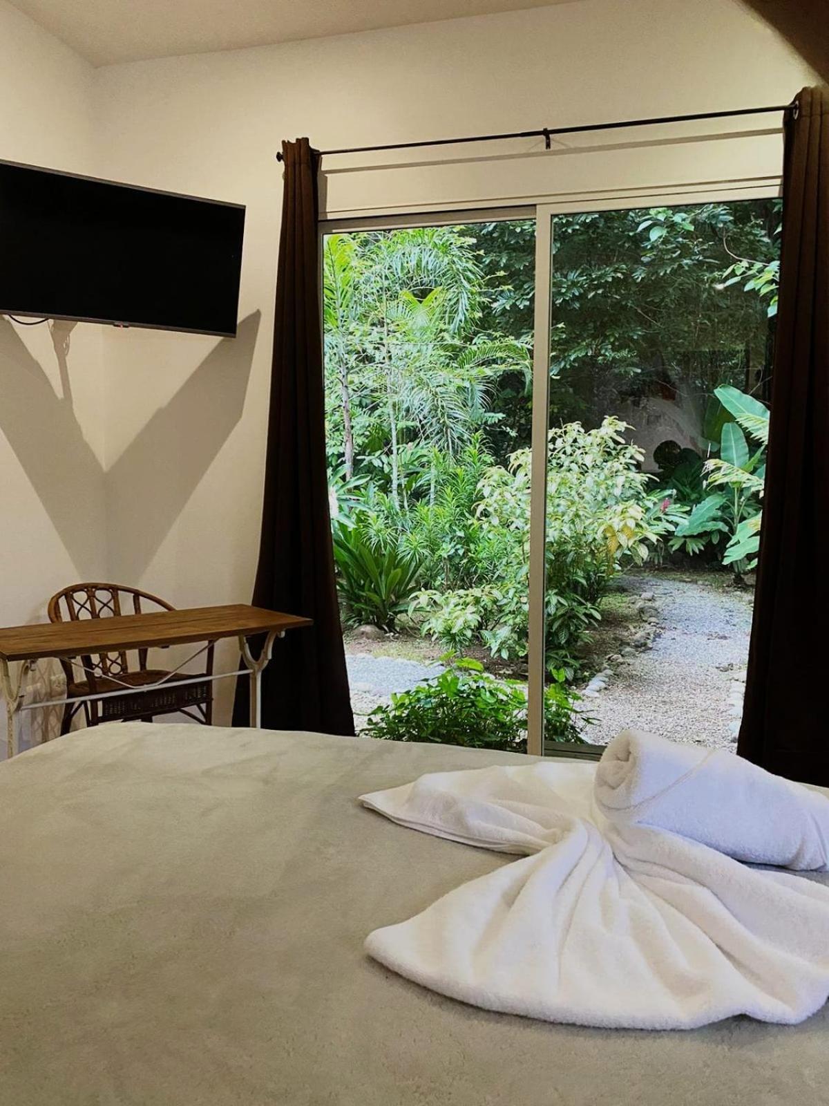 Ojochal Gardens Aparthotel Εξωτερικό φωτογραφία